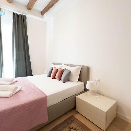 Cavana 5 Tirabora Short Rent Trieste Dış mekan fotoğraf