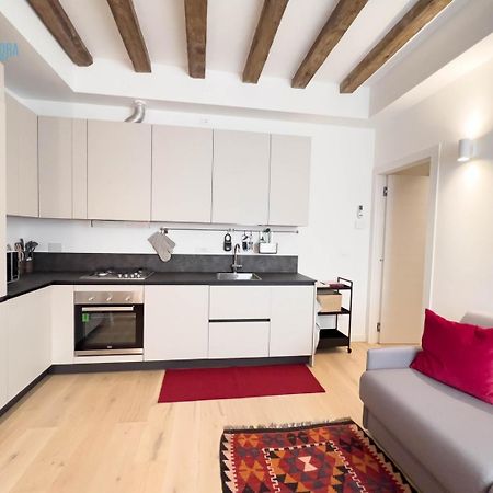Cavana 5 Tirabora Short Rent Trieste Dış mekan fotoğraf